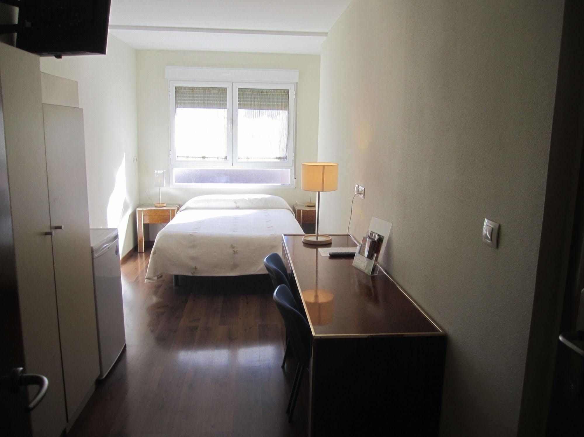 Hostal El Estudio อันมานซา ภายนอก รูปภาพ